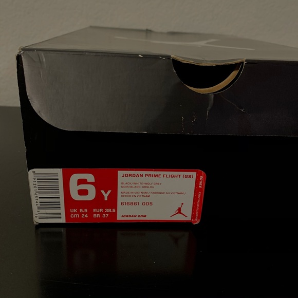 Jordan Prime Flight (GS) - Picture 3 of 3